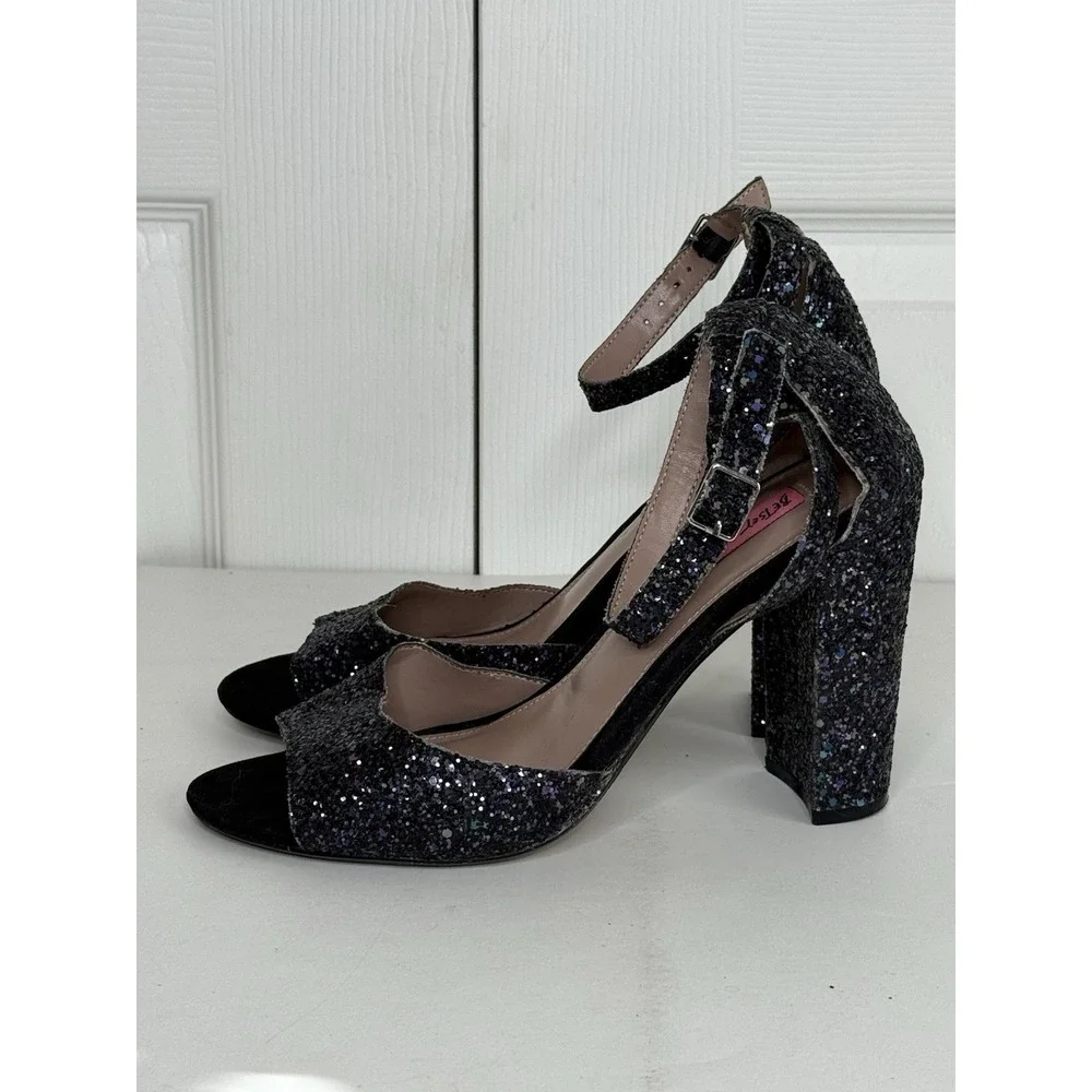 Betsey Johnson Glissten Black Glitter Heels Peep Toe Adjustable Ankle Strap Sz 9 - Picture 1 of 15